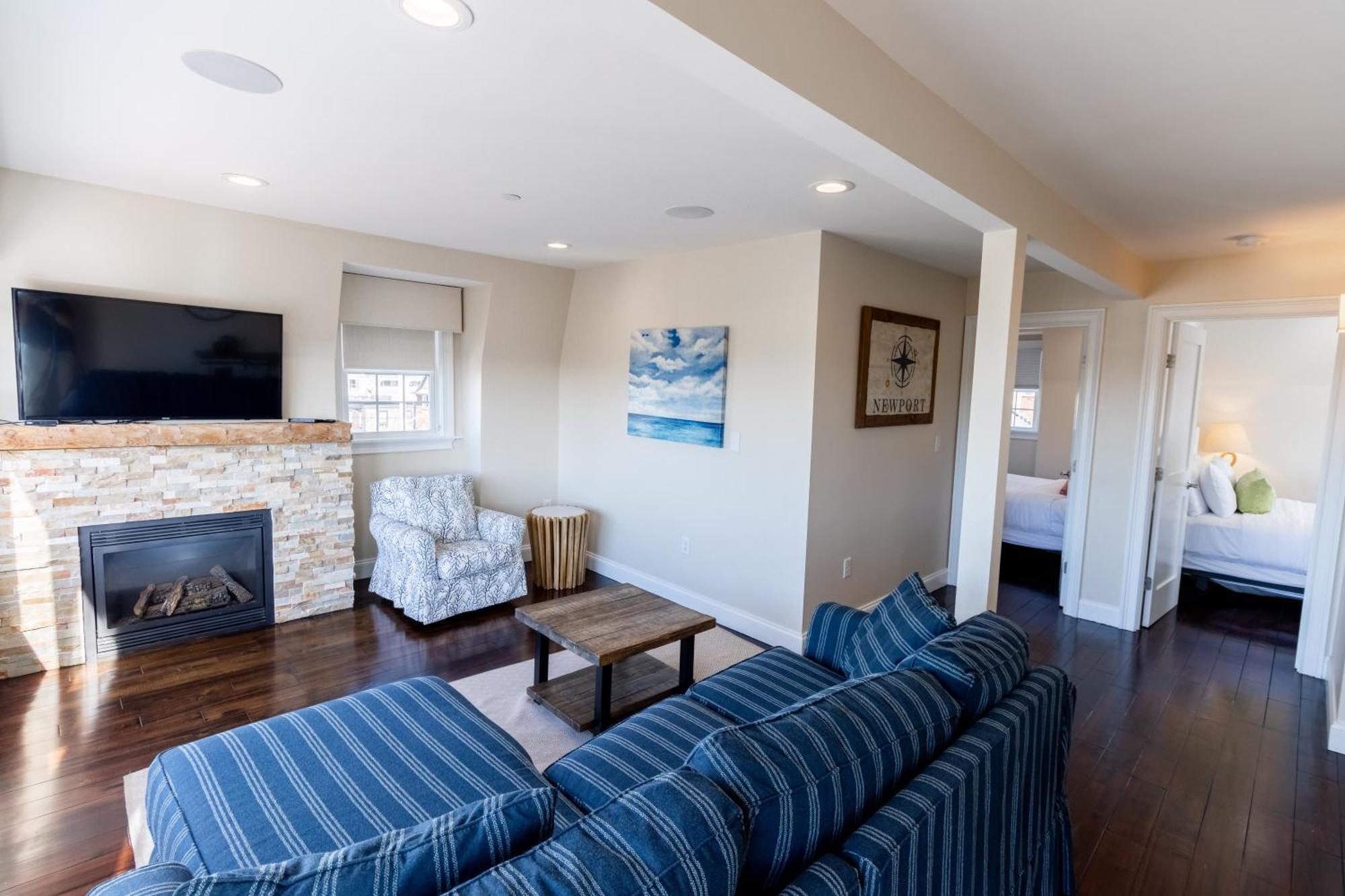 شقة The Newport Lofts - 617 Thames Street المظهر الخارجي الصورة