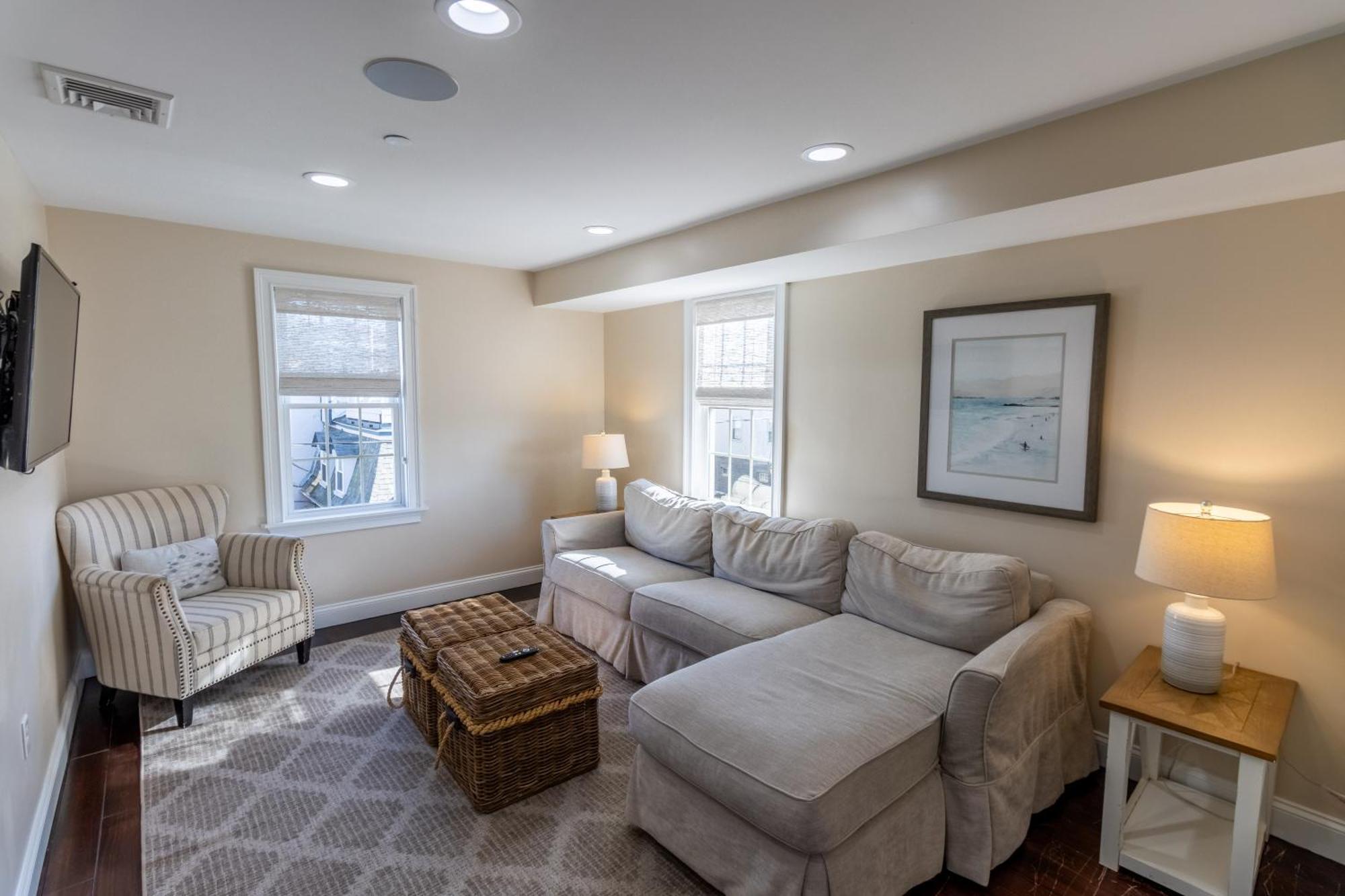شقة The Newport Lofts - 617 Thames Street المظهر الخارجي الصورة
